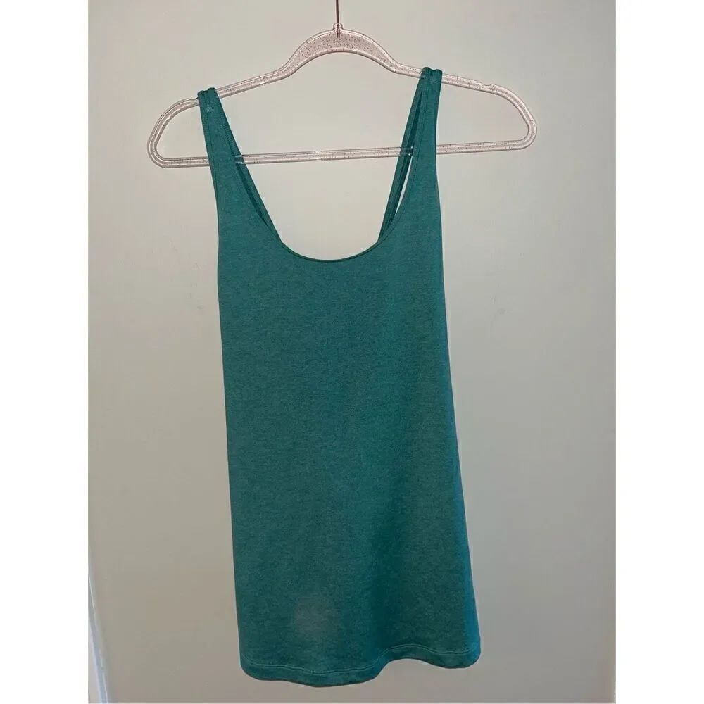 Women’s Patagonia Green Activewear Tank Large